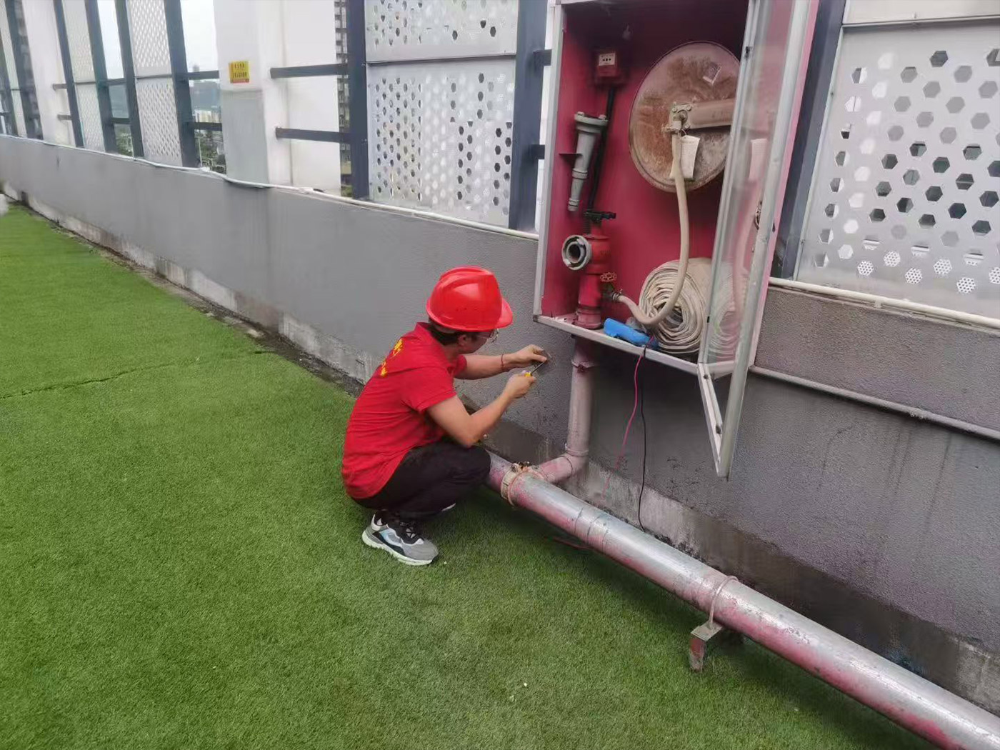 建筑消防设施维护保养